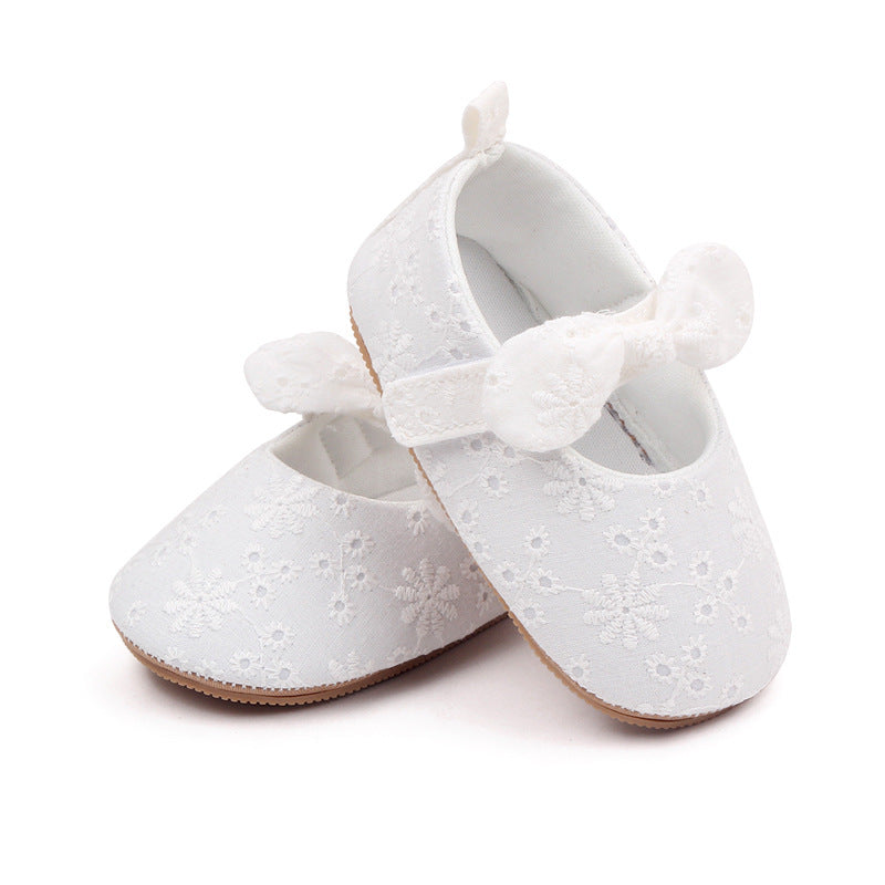 The Angel steps ballerina