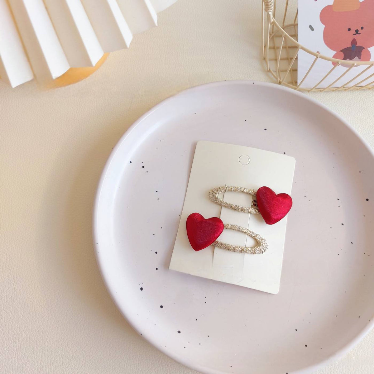 2pcs Heart Shape Snap Clip