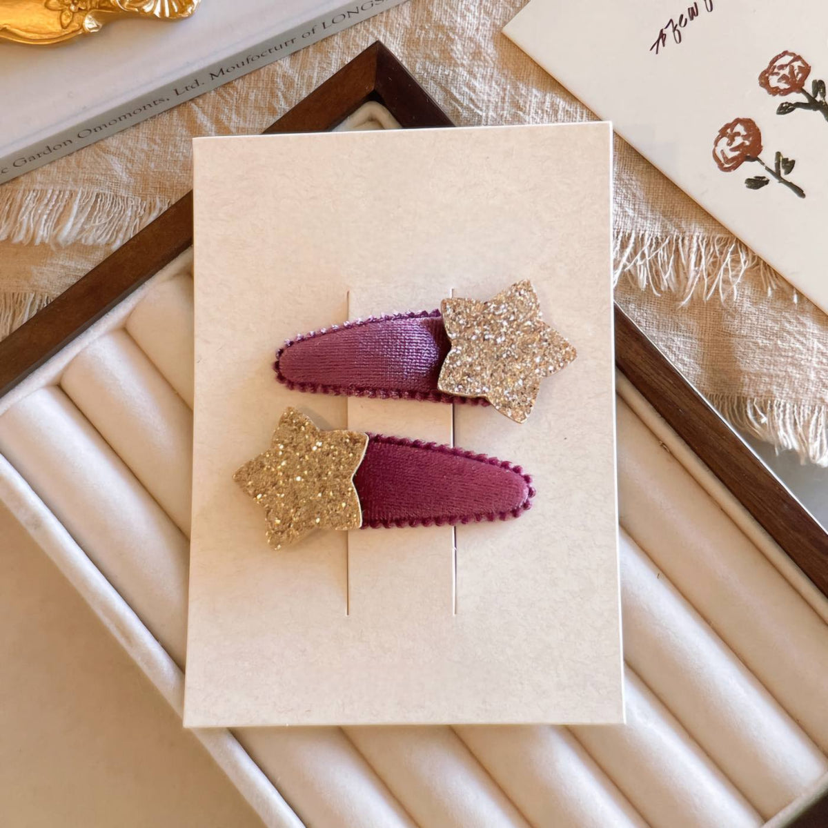 2pcs Velvet Star Snap Clips