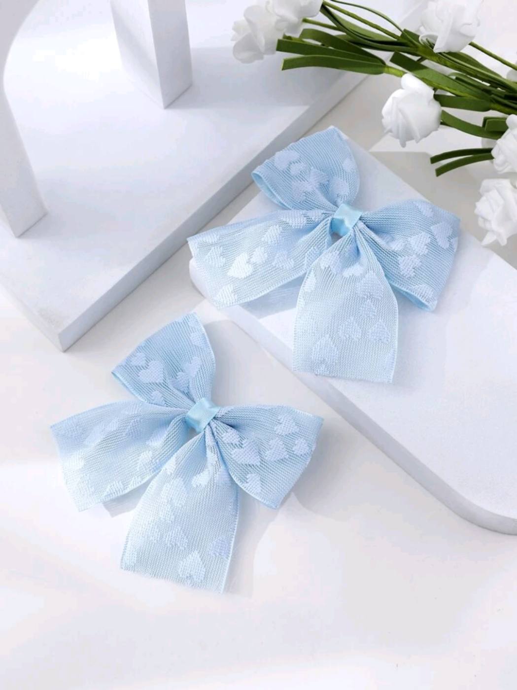 2pcs Hearts patterned Ribbon Bow Clip